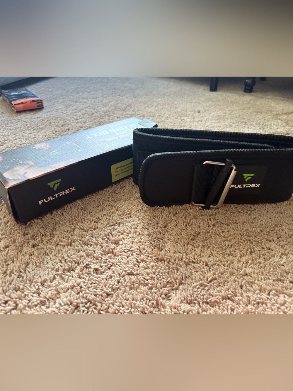 Black Men's Weightlifting Belt - Support & Stability